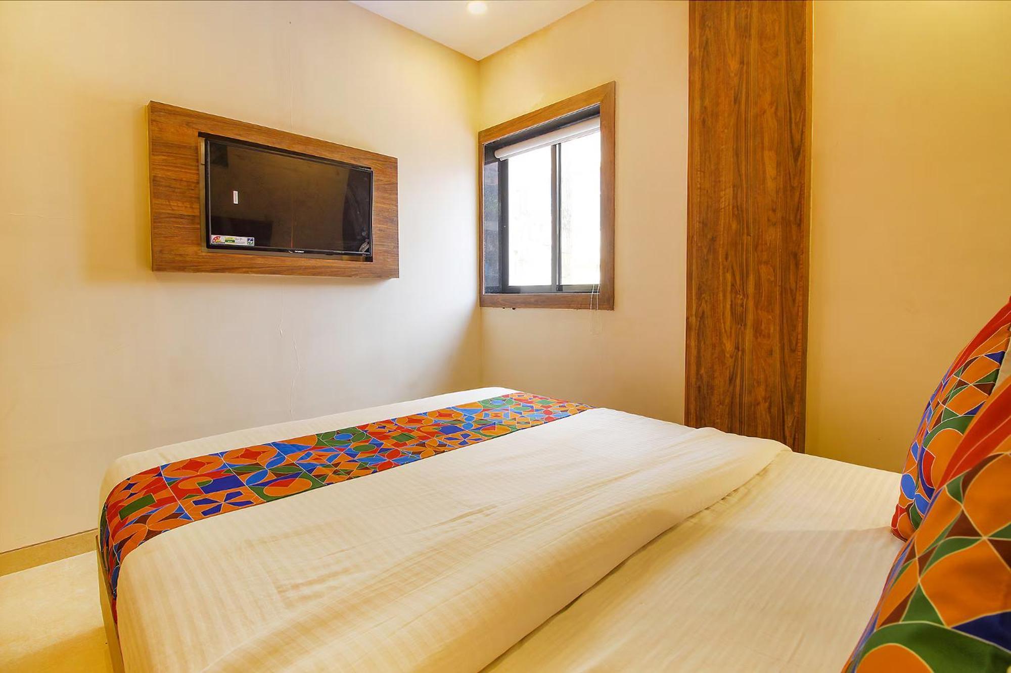 Fabhotel Peninsula - Nr Csmt Station مومباي المظهر الخارجي الصورة